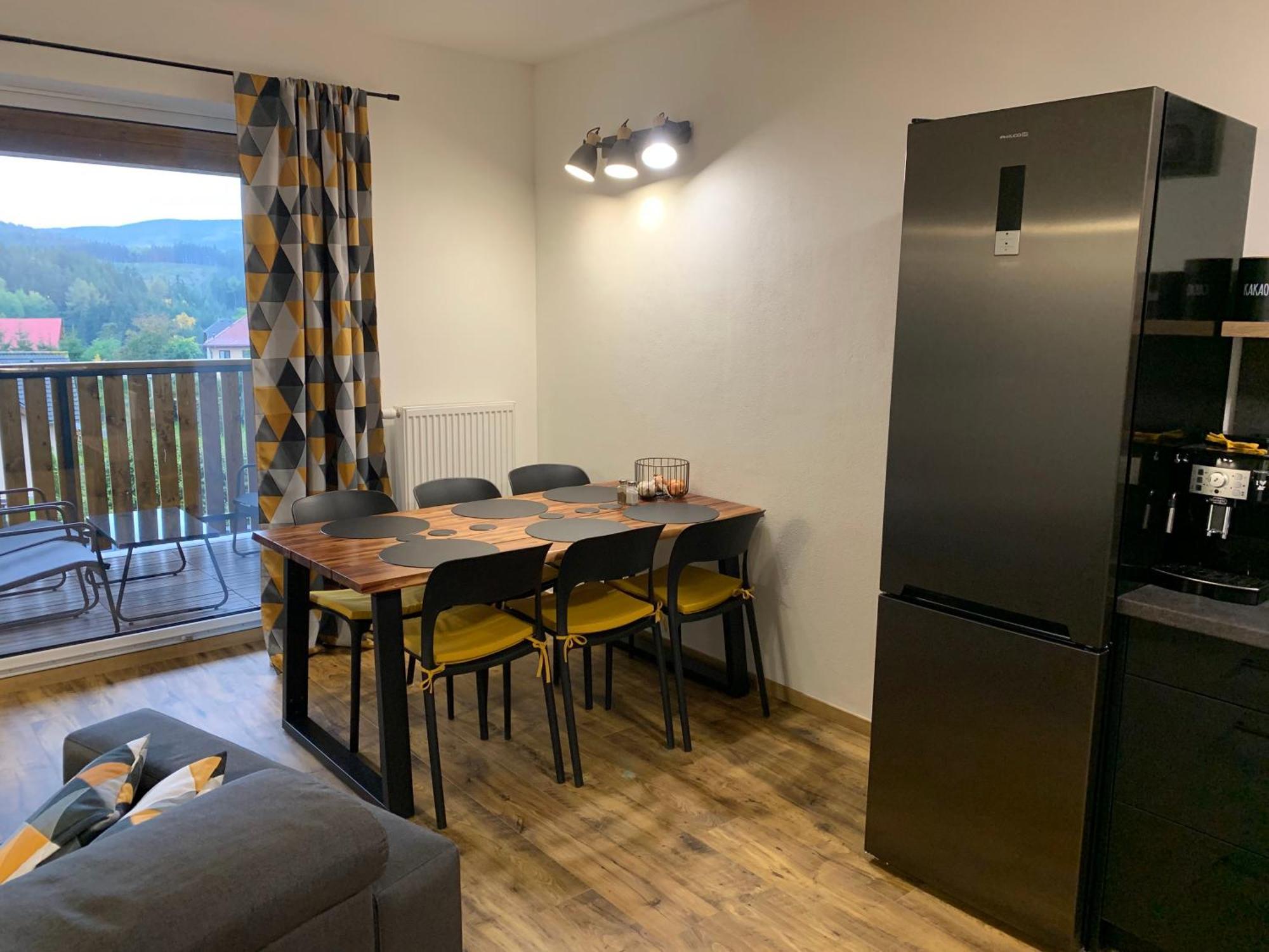 Apartman Mavis 卡什佩尔斯凯霍里 外观 照片