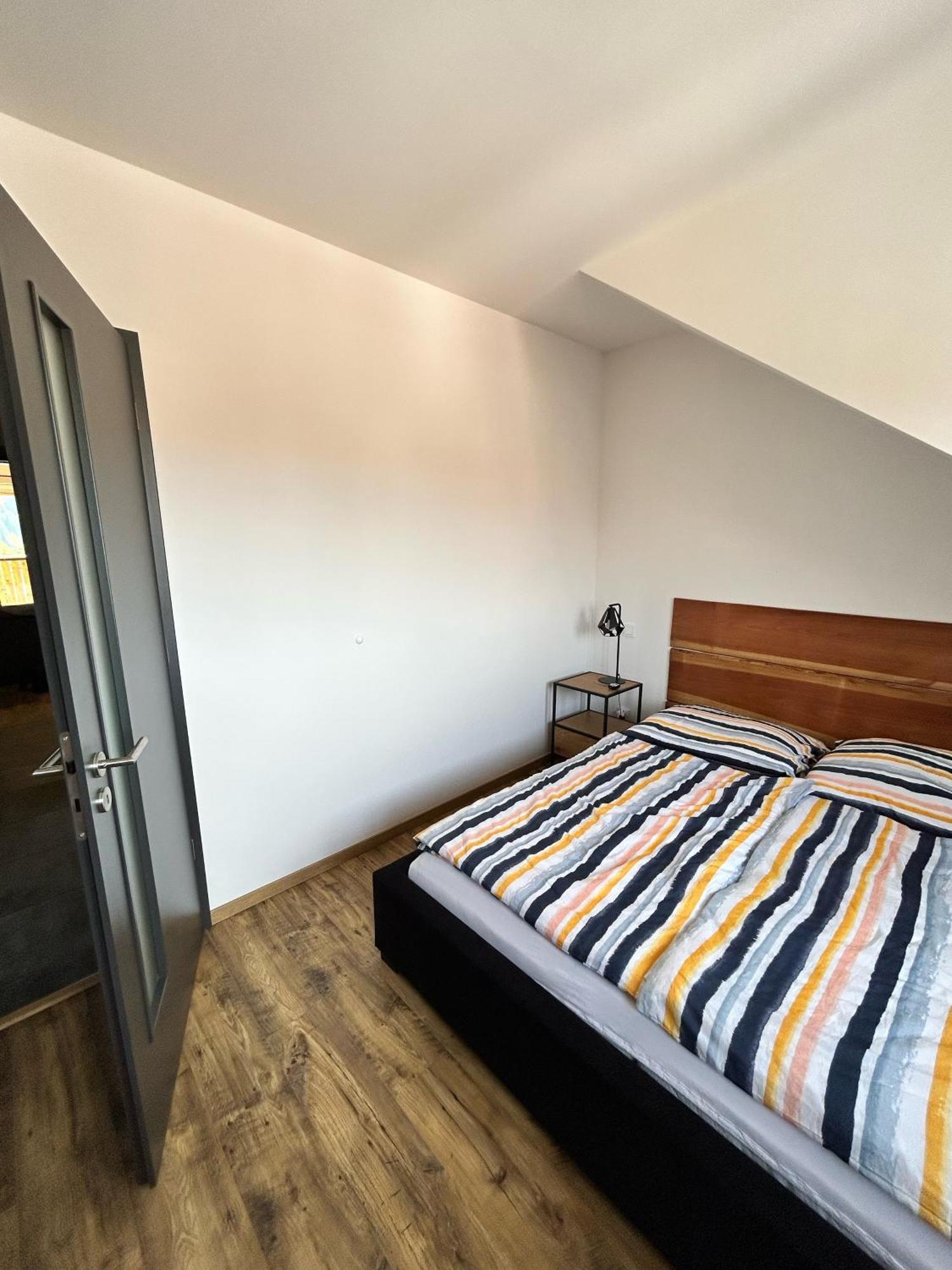 Apartman Mavis 卡什佩尔斯凯霍里 外观 照片